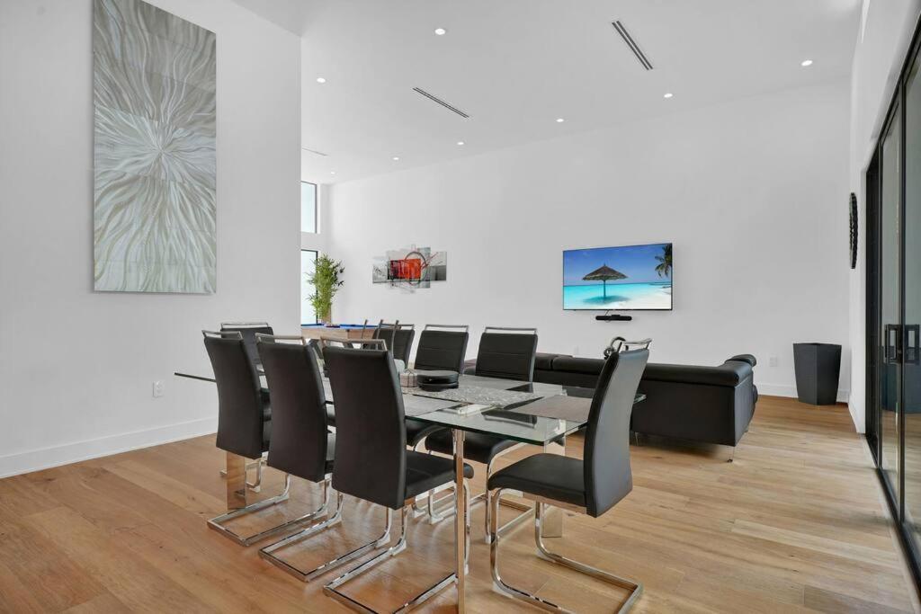 Design House -Heated Pool -Big Yard -Gated Parking Villa Miami Eksteriør bilde