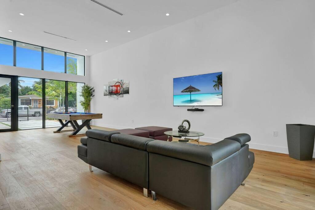 Design House -Heated Pool -Big Yard -Gated Parking Villa Miami Eksteriør bilde